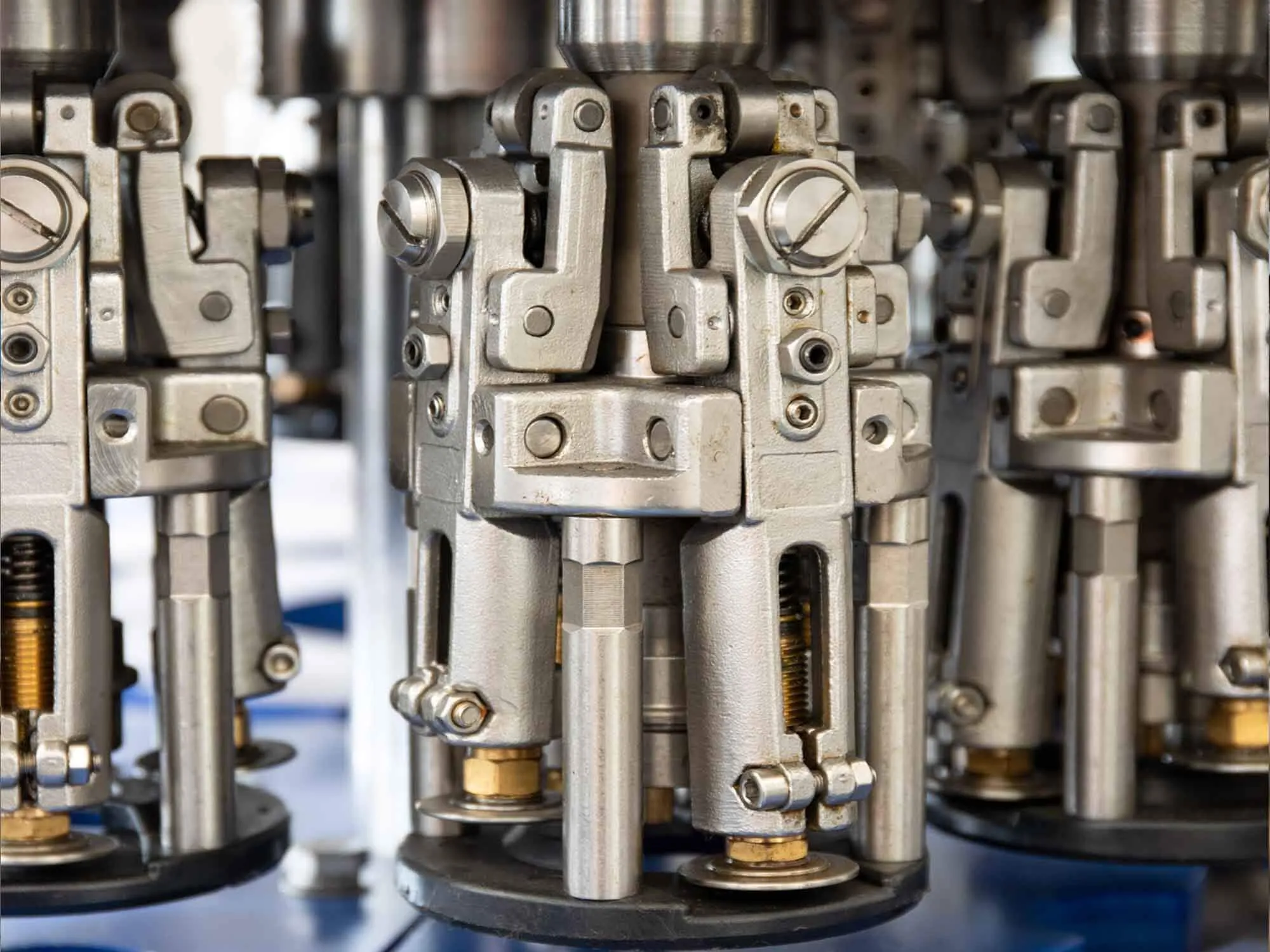 Automatic-Glass-Bottle-Juice-Filling-Machine4