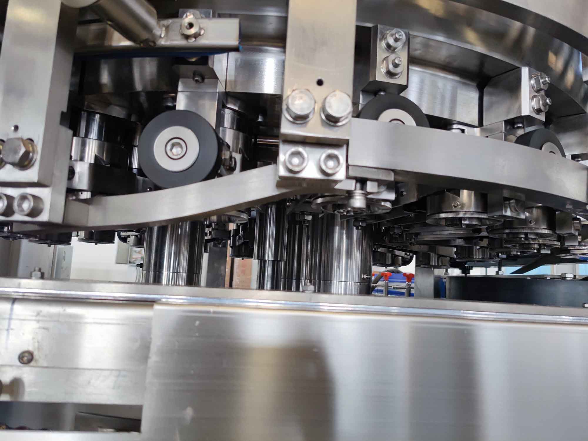 Can-Carbonated-Soft-Drink-Filling-Sealing-Machine