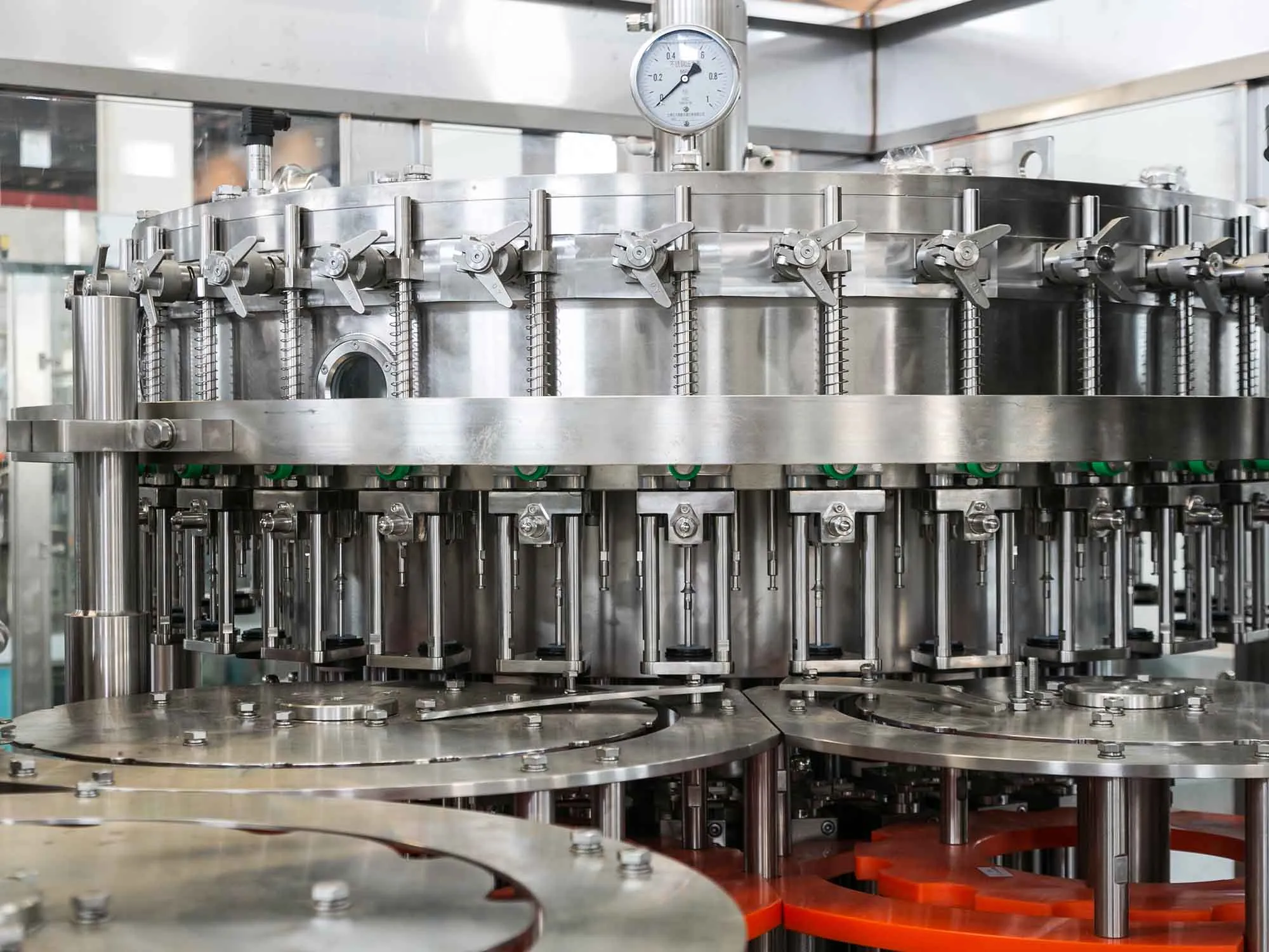 Fully-Automatic-Pet-Bottling-Carbonated-Soft-Drink-Filling-Machine2