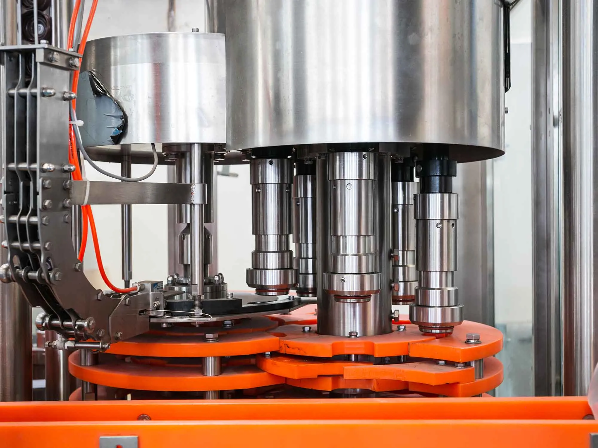 Fully-Automatic-Pet-Bottling-Carbonated-Soft-Drink-Filling-Machine4