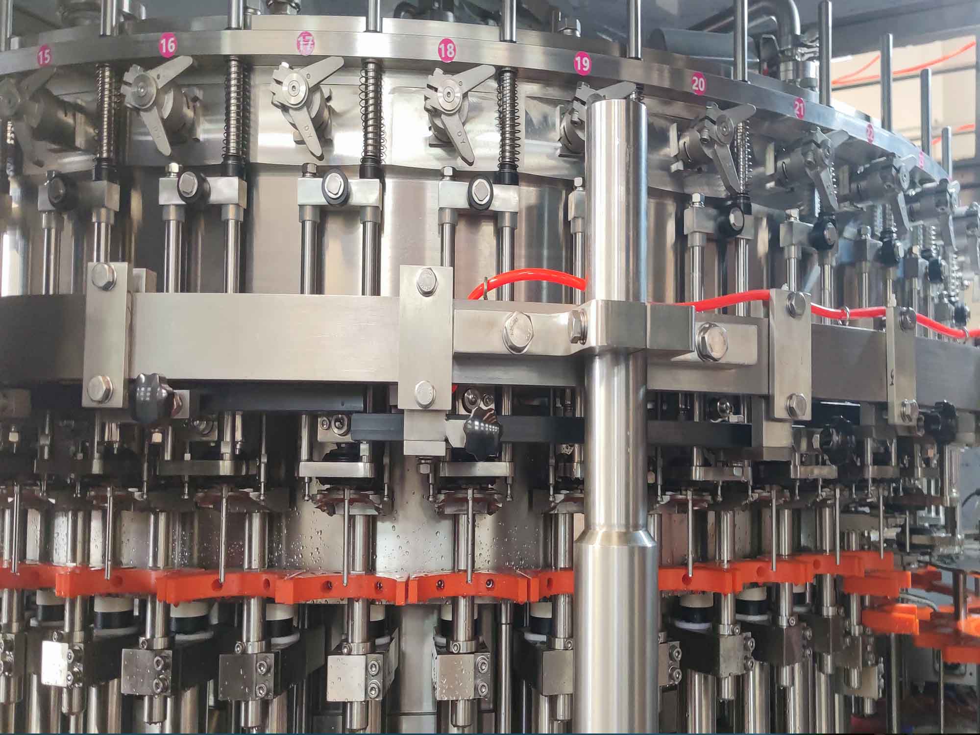 PET-Bottle-Beer-Filling-Machine-1